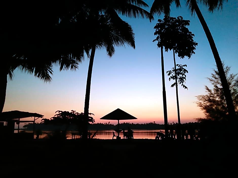 Salty Dog Hostel