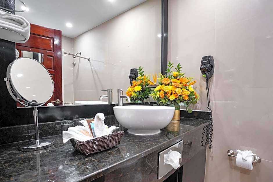 Best Western Plus Belize Biltmore Plaza