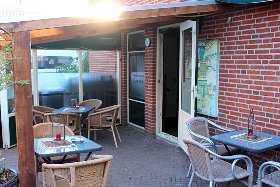 Hotel,cafe,biljart POT