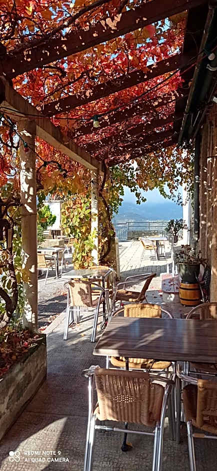 Logis Hôtel Beauséjour