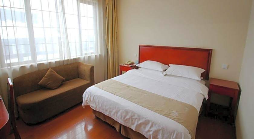 GreenTree Inn Changshu Fangta Park Pedestrian Street Business Hotel