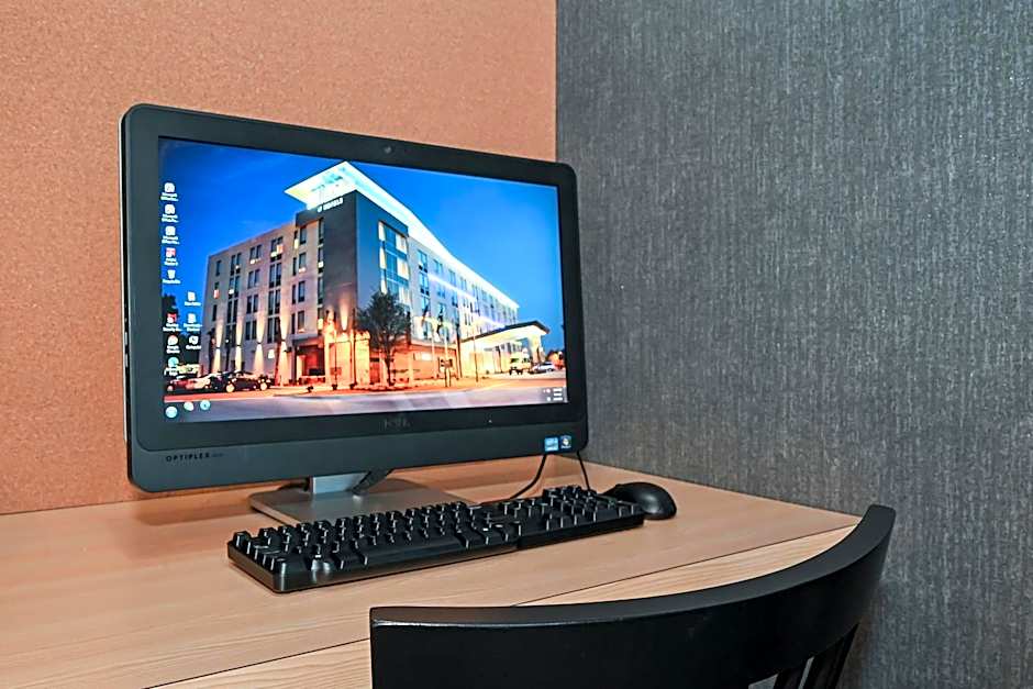 Aloft Charleston Airport & Convention Center