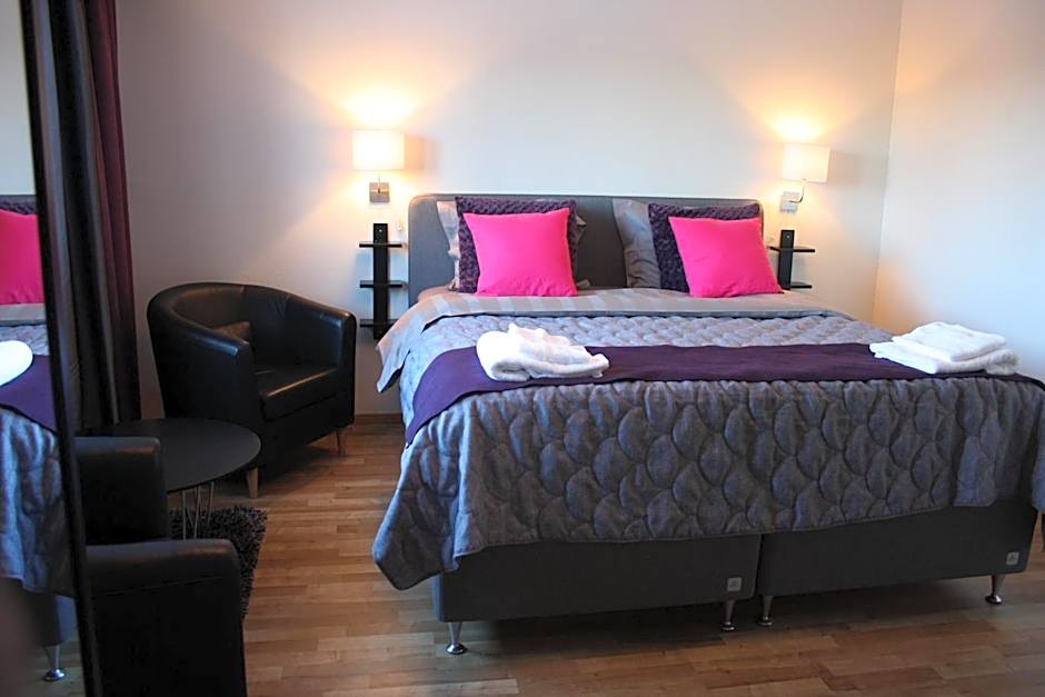 Photo 1 of 5 of Standard 1 Double Bed or 2 Beds
