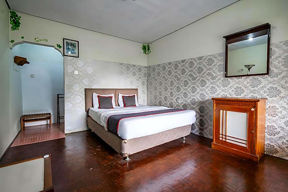 Capital O 93733 Hotel Linggarjati Kuningan