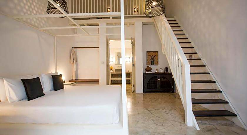 Arabella on Boossa Private Hotel