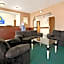 Days Inn & Suites by Wyndham Romeoville