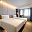 Atour Hotel Dalian Donggang Business District Gangwan Plaza