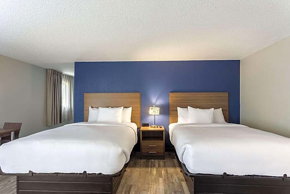 MainStay Suites Bourbonnais - Kankakee