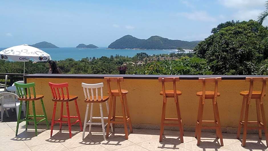 Aconchego 3 dorms, piscina, churrasq em Condomínio Fechado