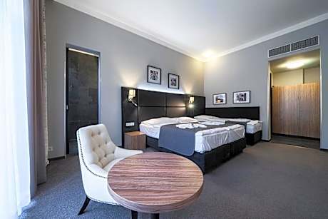 Superior Quadruple Room