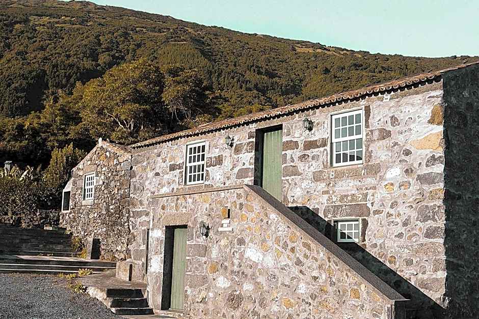 Adegas do Pico Hotel 514262087