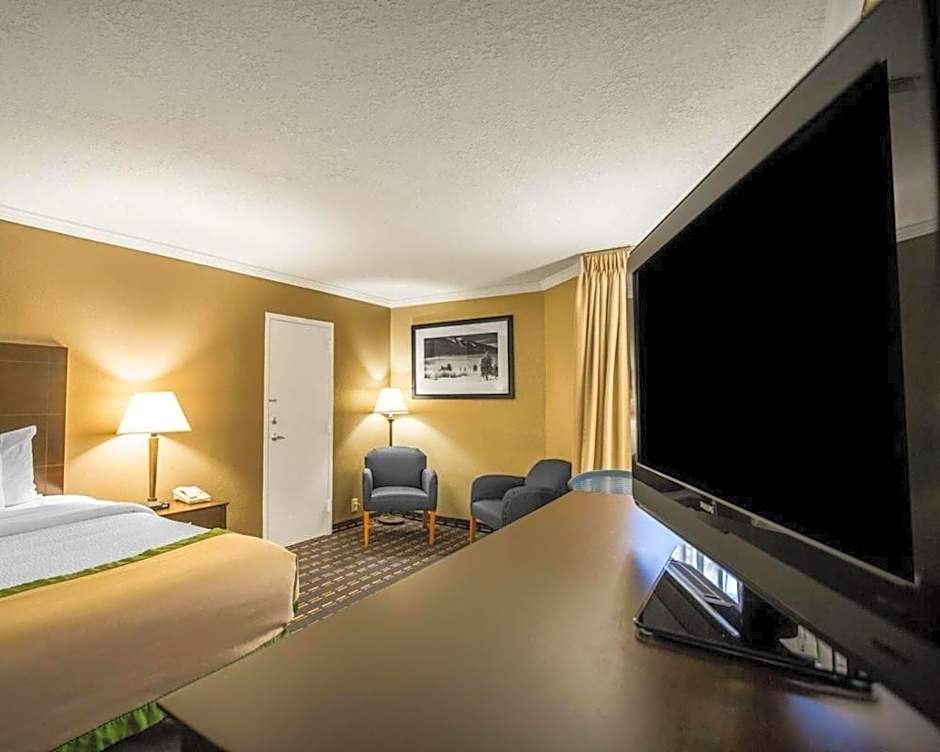 Clarion Inn Asheville Airport