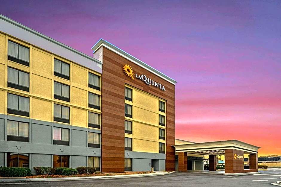 La Quinta Inn by Wyndham Columbia SE / Fort Jackson
