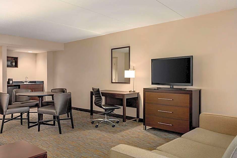 Wingate by Wyndham Wilmington