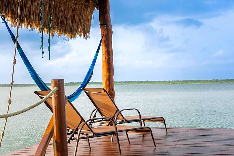 Bacalar Casa Relaxo frente a la Laguna con Muelle Privado