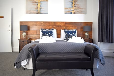 Woodlyn Guest House