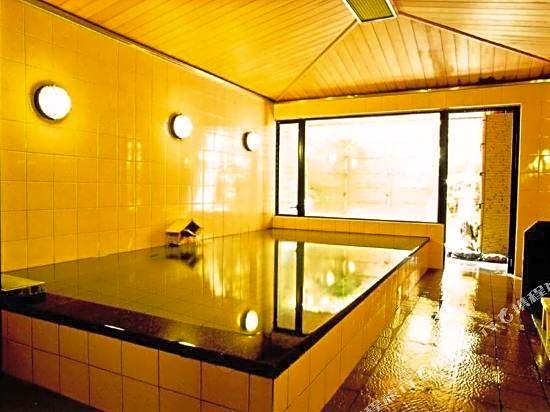 Yubara Onsen Gamuran