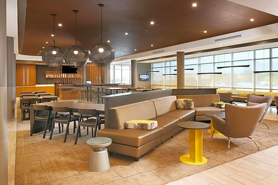 SpringHill Suites by Marriott Dallas DFW Airport South Centreport