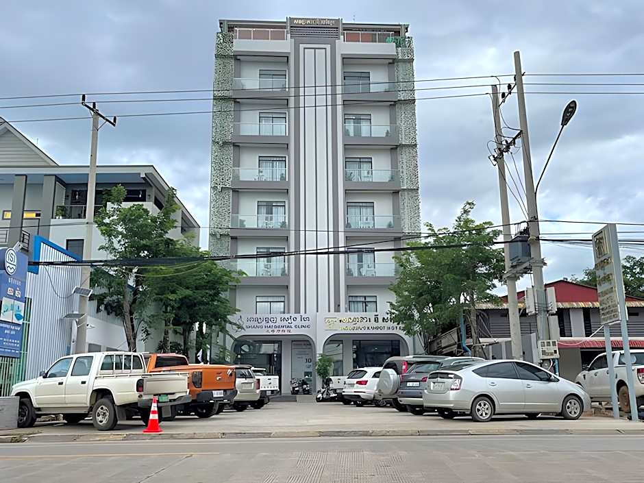 The Square Kampot Hotel