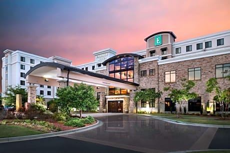 Embassy Suites By Hilton Fayetteville Fort Bragg