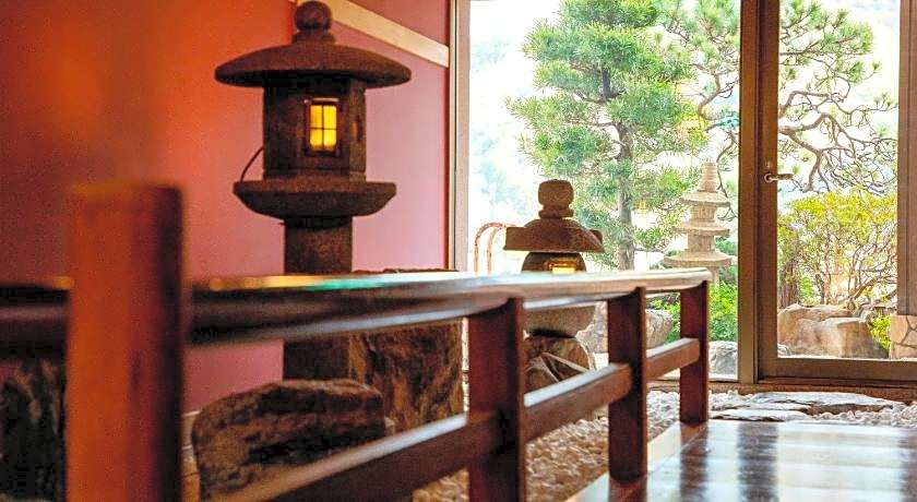 Wakamatsu Yugawara Hakone Sekitei