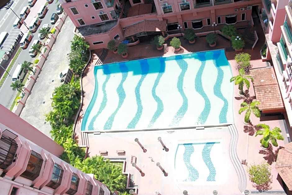 Homestay Marina Court Resort