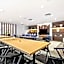 DoubleTree by Hilton New York JFK Airport