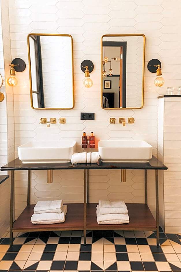 The Hendrick's Hotel