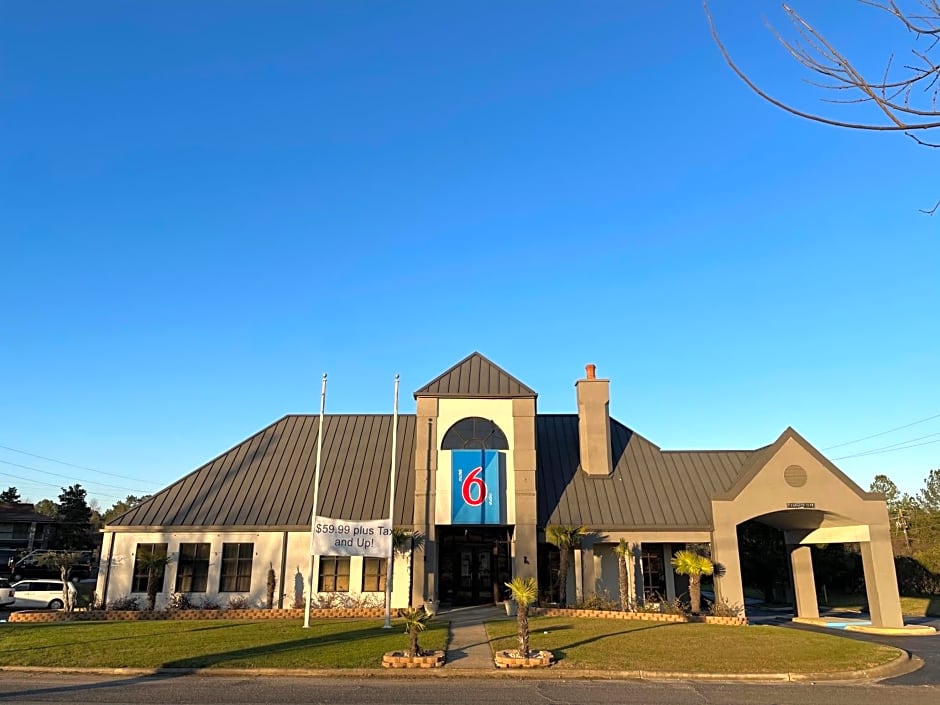 Motel 6 Birmingham, AL - Medical Center - nverness Hwy 280