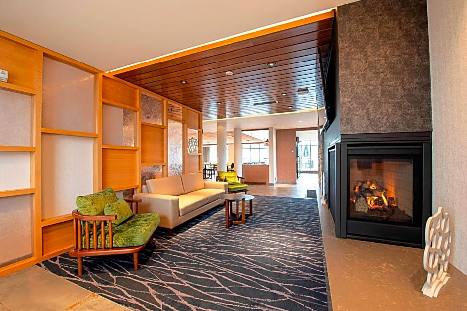 Fairfield Inn & Suites By Marriott Duluth Waterfront