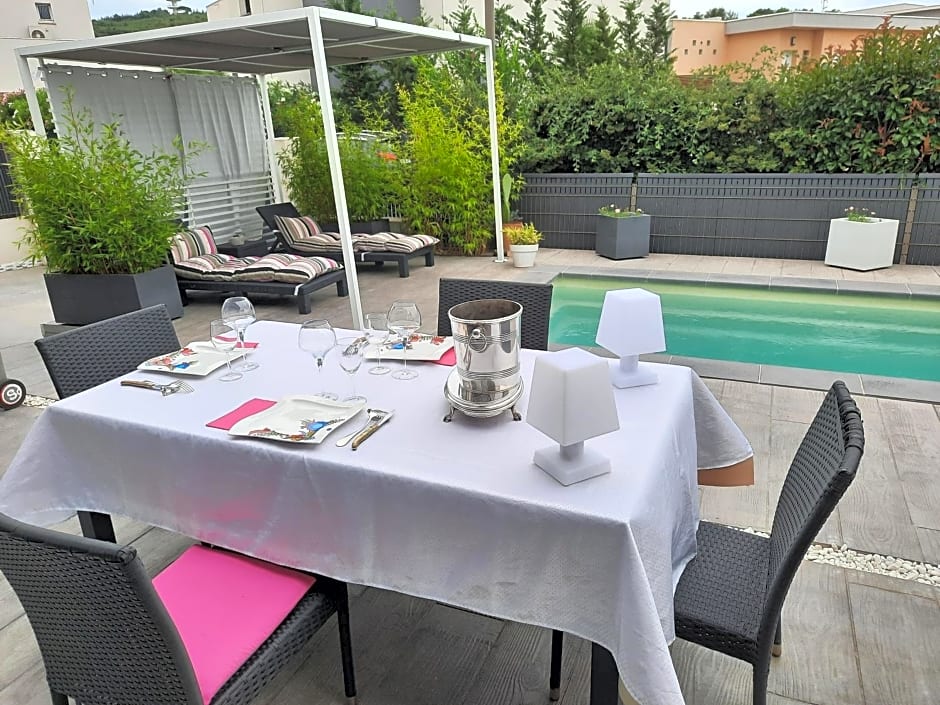 CHAMBRE COSY Adults only