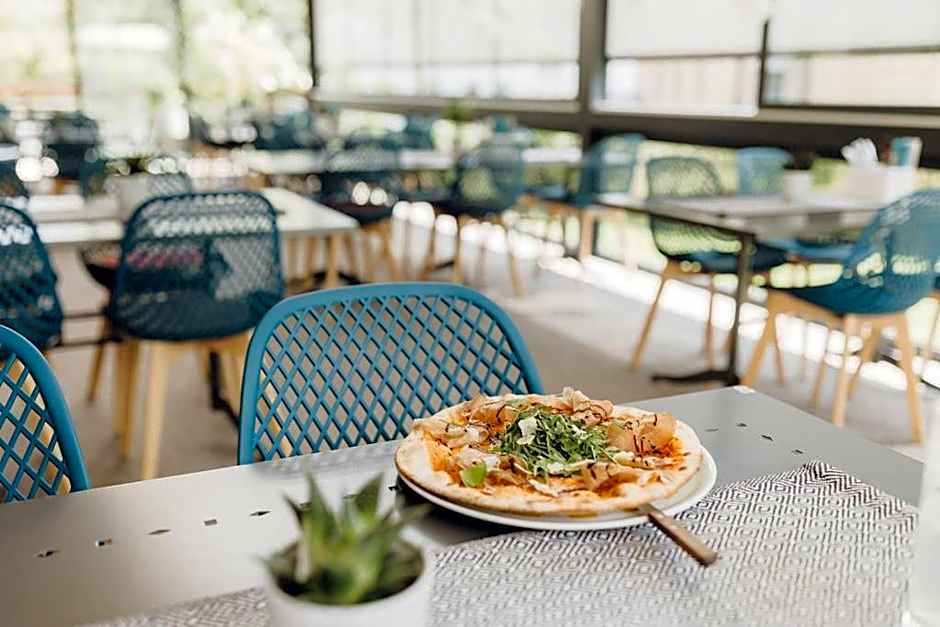 Hotel Dorfcafe Unken