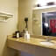 Howard Johnson by Wyndham Houston Hobby Airport