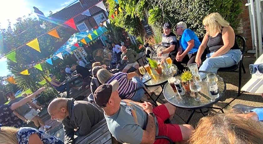 Sutton Staithe Hotel