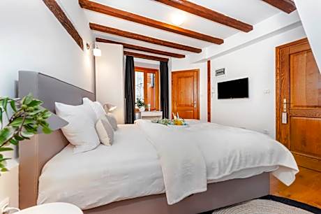 Duplex Quadruple Room