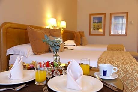 Special Promotion New Years' Eve - Double + Extra bed