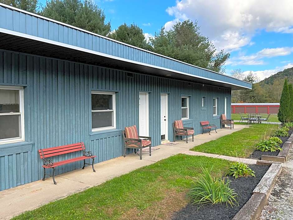 Colton Point Motel