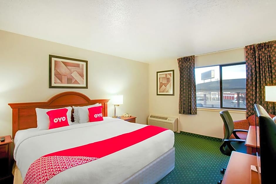 OYO Hotel Spokane North