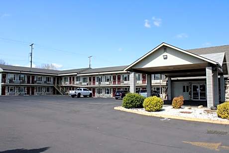 Pine Tree inn
