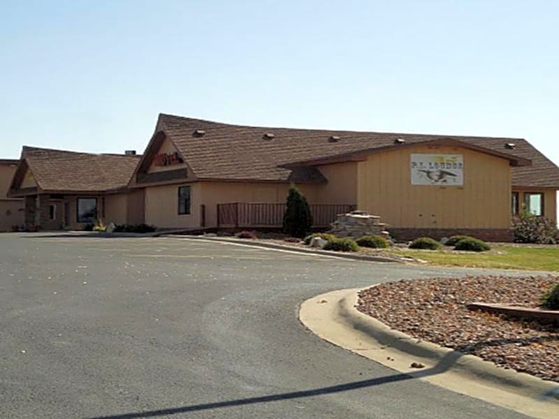 Days Inn by Wyndham West Branch Iowa City Area