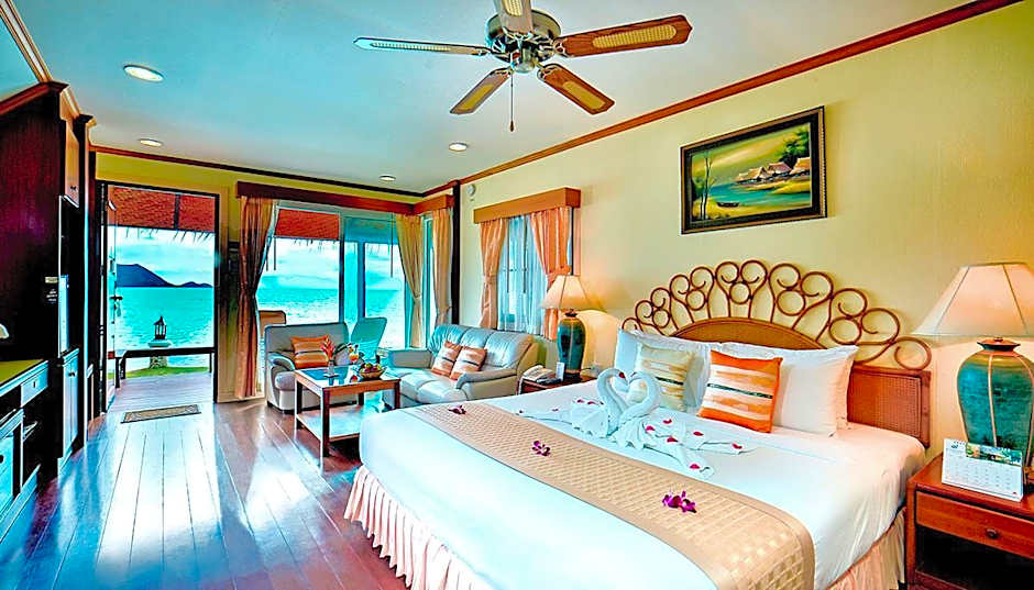 Photo 1 of 2 of Beach Deluxe
