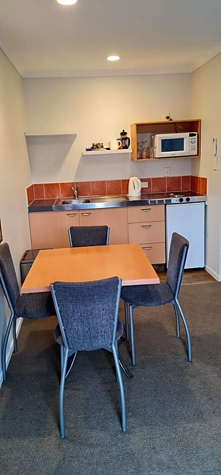 ASURE Kaimai View Motel