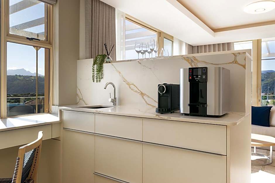 Views Boutique Hotel & Spa