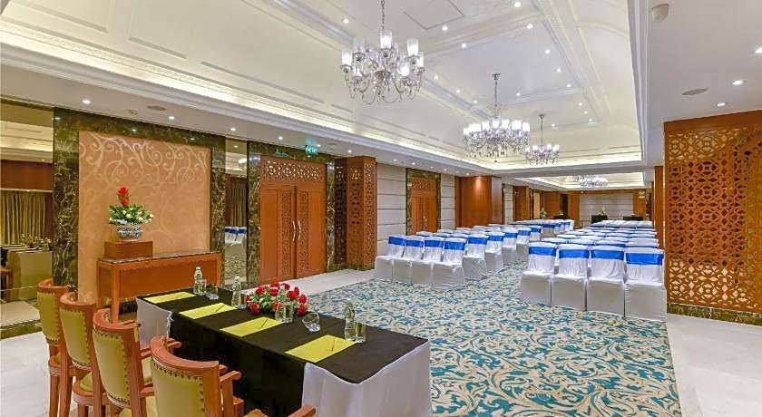 Lemon Tree Premier, The Atrium, Ahmedabad