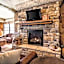Bass Pro Shops Angler's Lodge