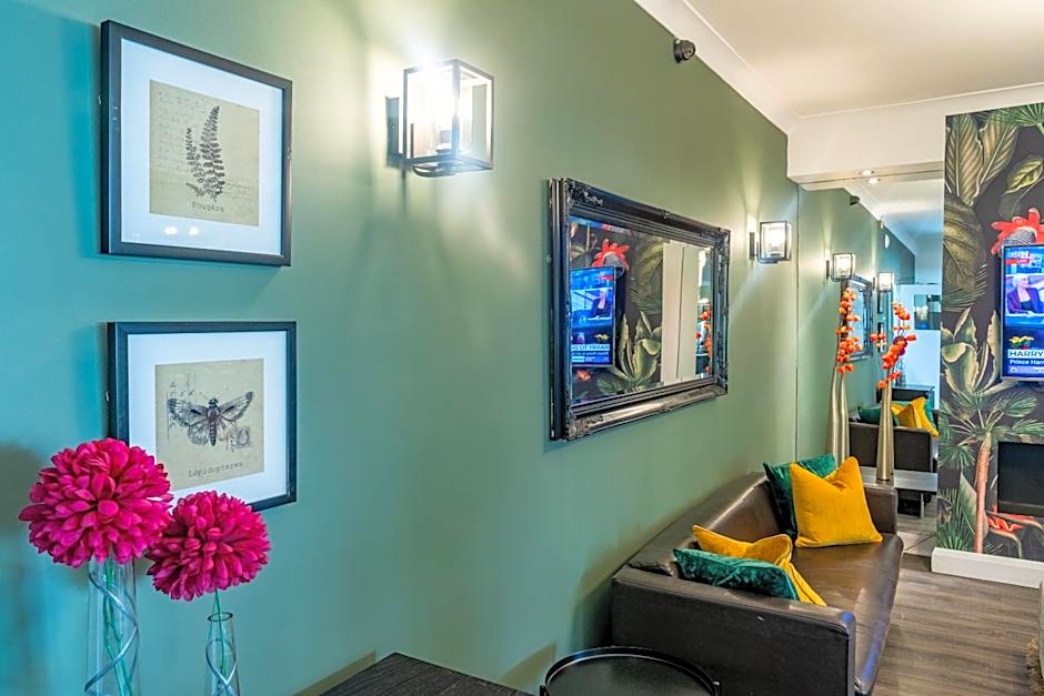 Croft Court Hotel Free Parking