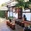 In-Yeon Hanok Guesthouse