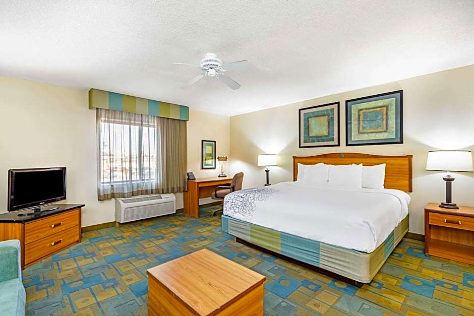 La Quinta Inn & Suites by Wyndham El Paso East