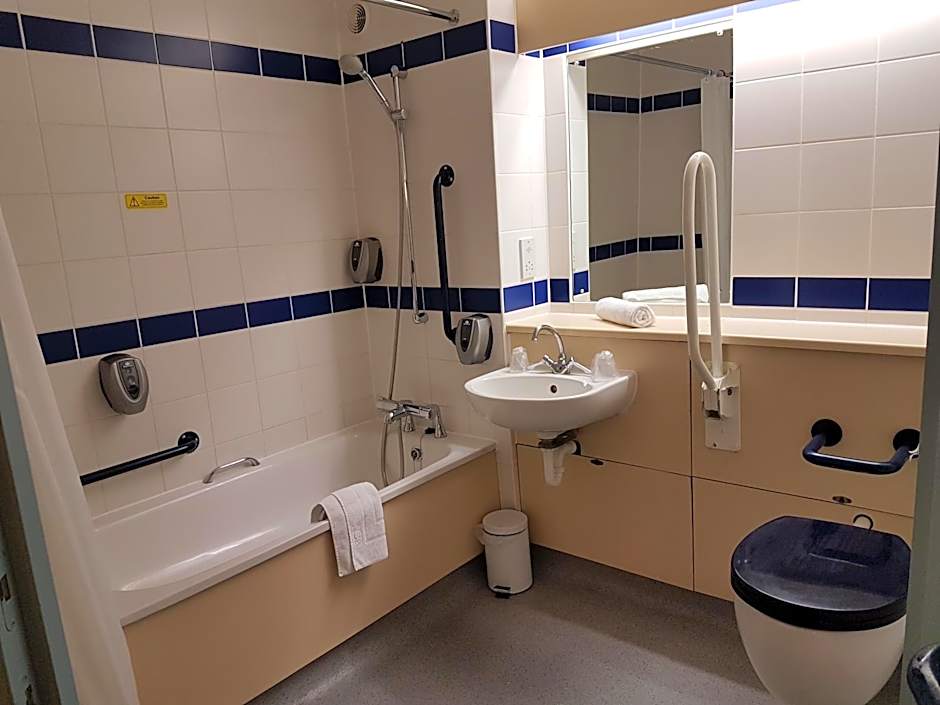 Days Inn Sutton Scotney North