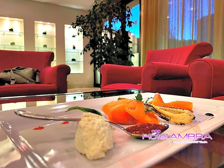 HOTEL AMBRA - Fronte Mare - Vicinissimi al Centro